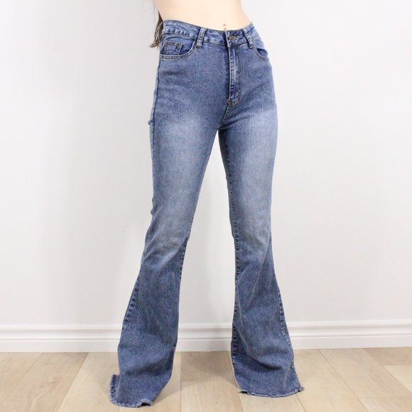 Flare High Rise Jeans with raw hem - size 26 - Tall girl friendly - Picture 1 of 7